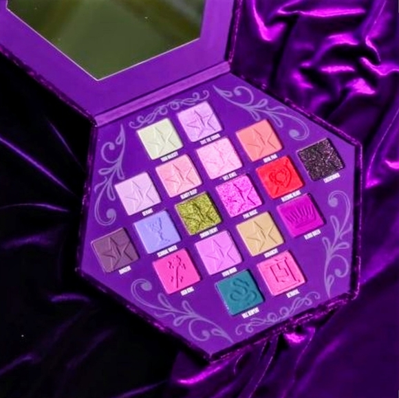 Jeffree Star Blood Lust Artistry Palette Bundle - Picture 3 of 6